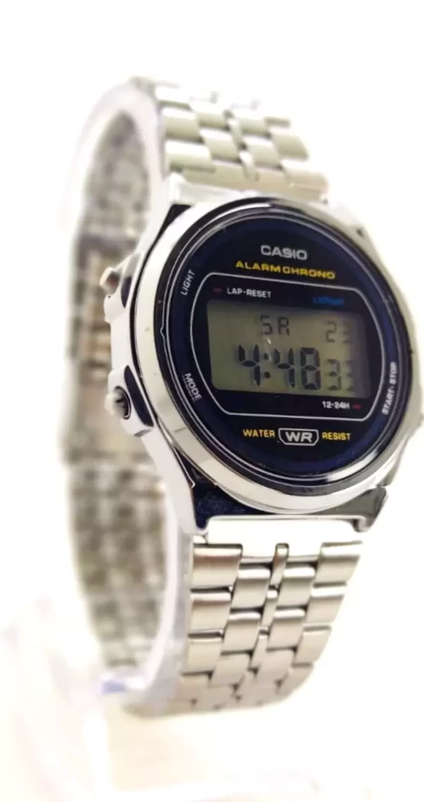 Relógio Casio Vintage Prata preto Redondo a prova d'agua - Imagem 3