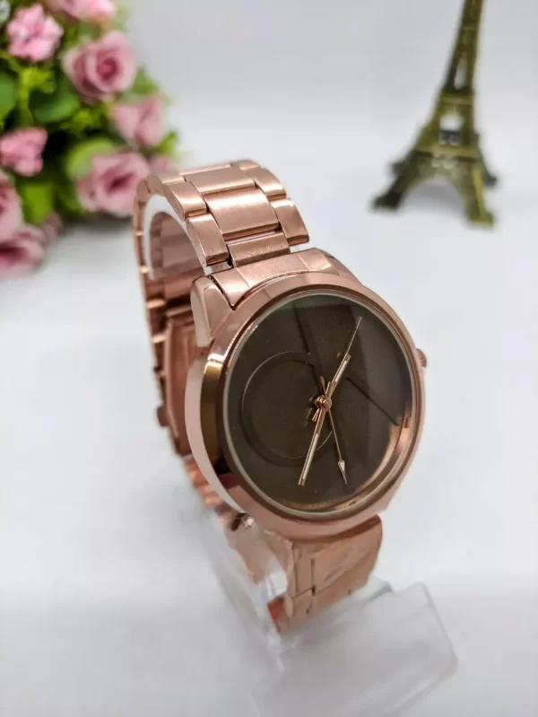 Relógio Calvin Klein Feminino Rose Fundo Marrom (C/ Caixa Premium) 100% Funcional - Imagem 3